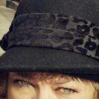 Photo of Gina L.