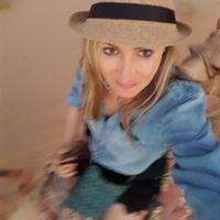 Photo of Andrea K.