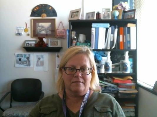 Photo of Linda J.