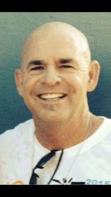 Photo of Alan R.