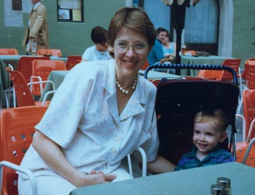 Photo of Nancy L.