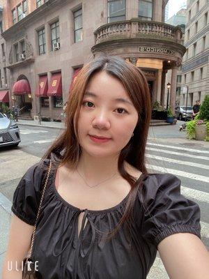 Photo of Fanglin Q.