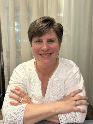 Photo of Liz Lobe
