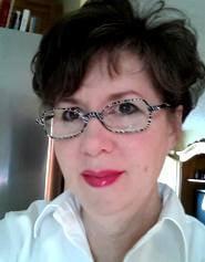 Photo of Roxanne J.