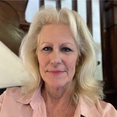 Photo of Robin S.