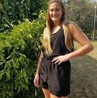 Photo of Angela R.