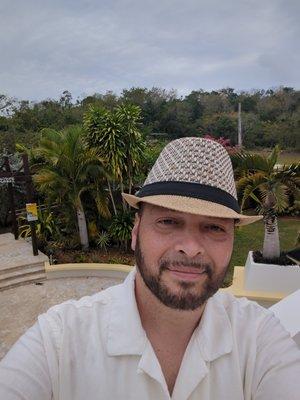 Photo of Edgar R.