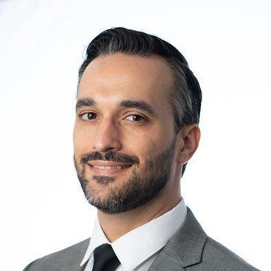Photo of Robert H.