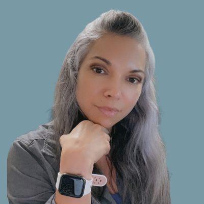 Photo of Veronica E.