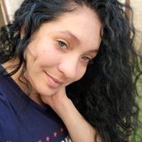 Photo of Noemi R.