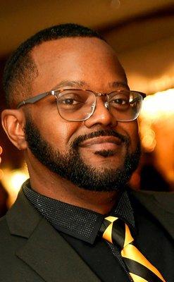 Photo of Mark D.