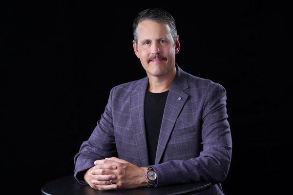 Photo of Damon R.