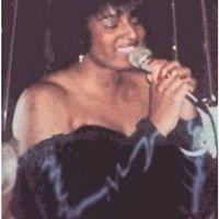 Photo of Mona S.