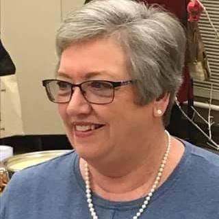 Photo of Leslie L.