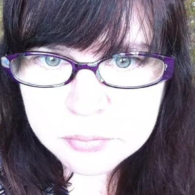 Photo of Terri L.