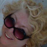 Photo of Betsy L.
