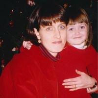 Photo of Leslie E.