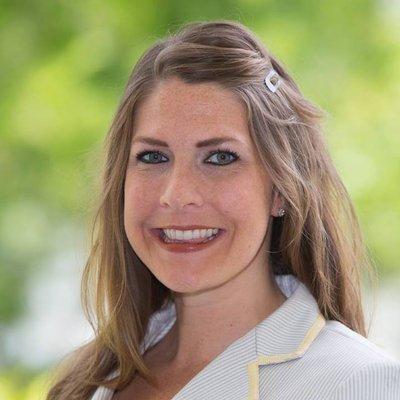 Photo of Deborah G.