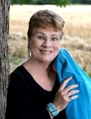 Photo of Linda J.