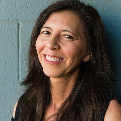 Photo of Linda M.