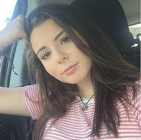 photo of Alejandra L.