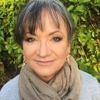 Photo of Barbara L.