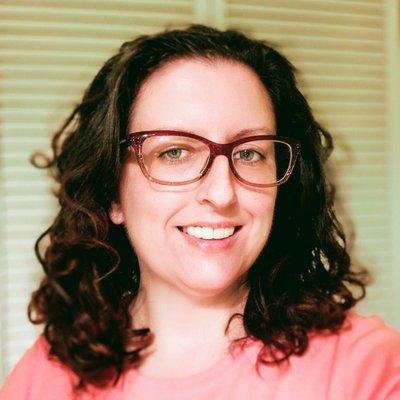 Photo of Lindsay S.