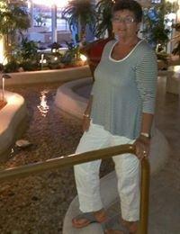 Photo of Sharon K.