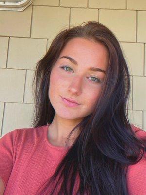 Photo of Deanna B.