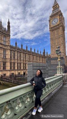 Photo of Lowella G.