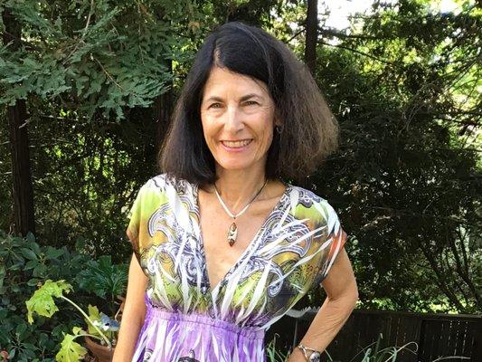Photo of Christine E.