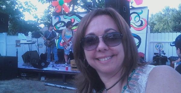 Photo of Julie Z.