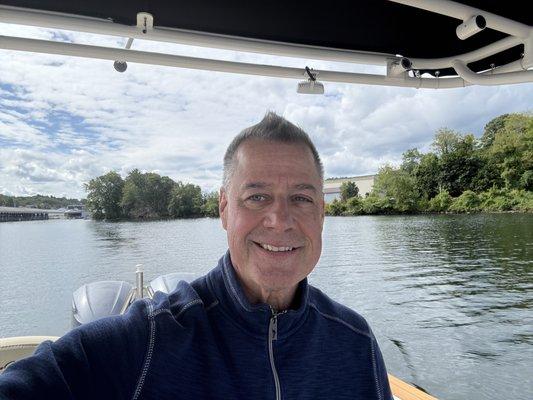Photo of Eric L.