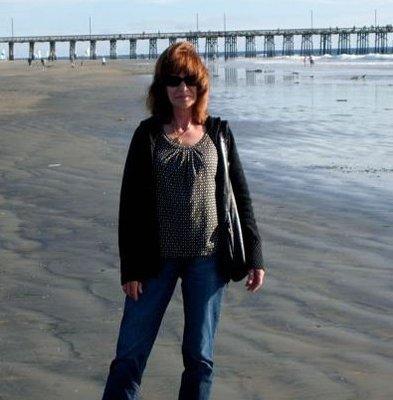 Photo of Julie L.