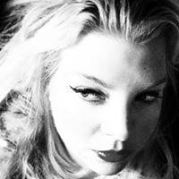 Photo of Amanda L.
