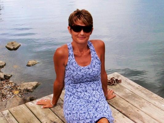 Photo of Robin Jaye L.