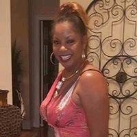 photo of Pamela J.