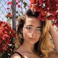photo of Carly S.