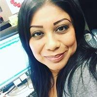 Photo of Lisa G.