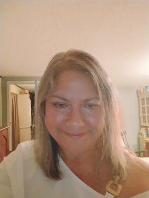 Photo of Ana L.