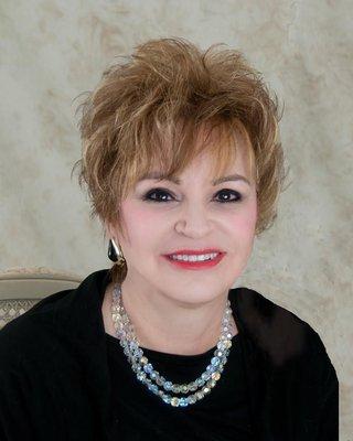 Photo of Gail W.