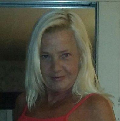 Photo of Jennifer W.