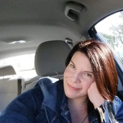 Photo of Julie F.