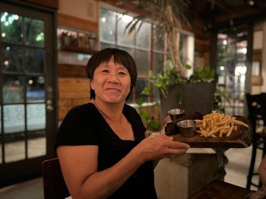 Photo of Stephanie V.