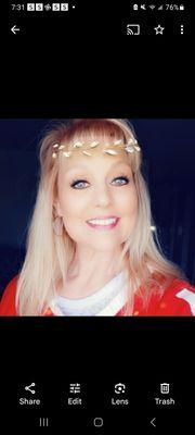 Photo of Elizabeth L.
