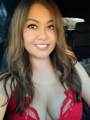 Photo of Julie P.