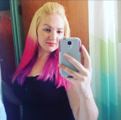 Photo of Rhiannon E.