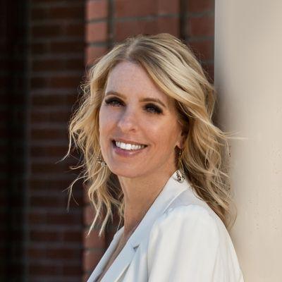 Photo of Jennifer H.