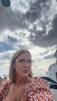Photo of Elizabeth M.