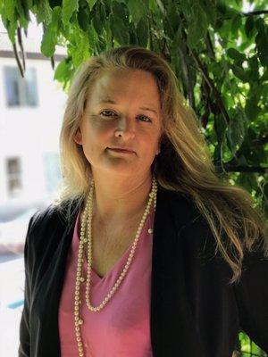 photo of Jacquelyn E.